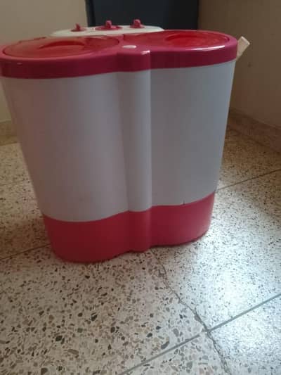 Small washing machine