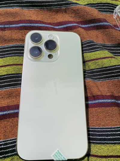 iphone 14 pro  10/10 1 lakh 30 thousand