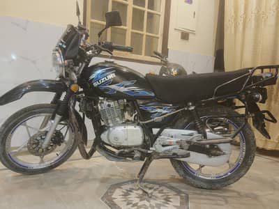 suzuki gs 150 se