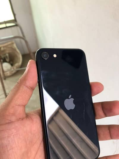 iphone SE 3 (2023)