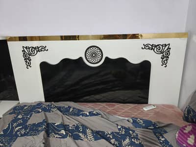 Lasani Furniture Bedset 10/9.5