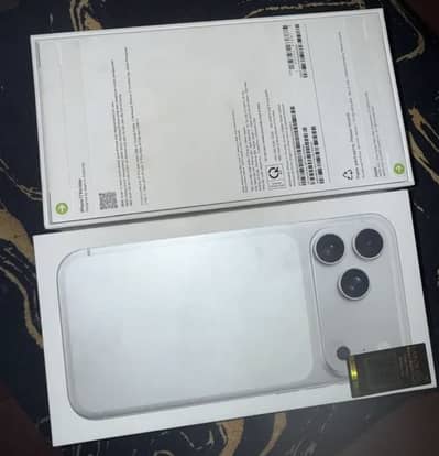 iphone 17 pro max 512 GB PTA
