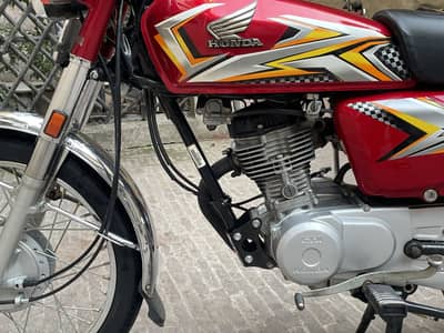 Honda 125 2025