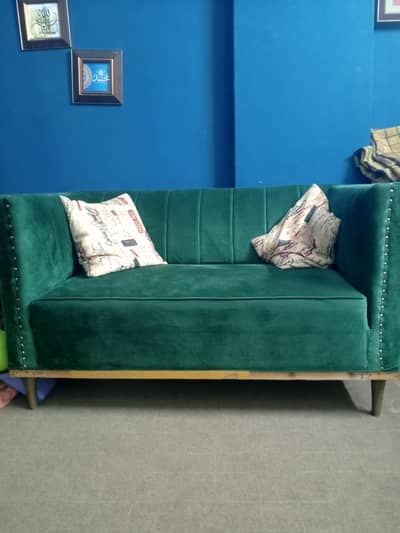 urgent sale sofa set 5 seaters