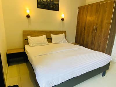 Par day luxury apartment available for rent in Islamabad markez