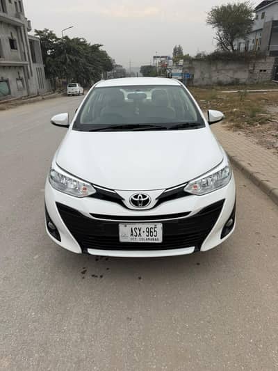 First Owner Geniune Toyota Yaris ATIV 1.3 Manual