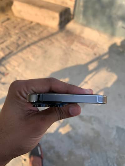 iPhone 13 Pro max jv