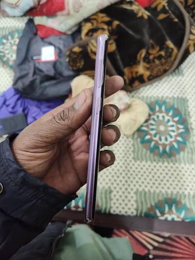 Samsung galaxy S9 4/64 Official PTA Approved