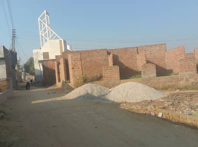 8 Marla corner commercial property for sale few steps from 200ft near Ferozepur road gajjumate and New defense road kahna nau Lahore