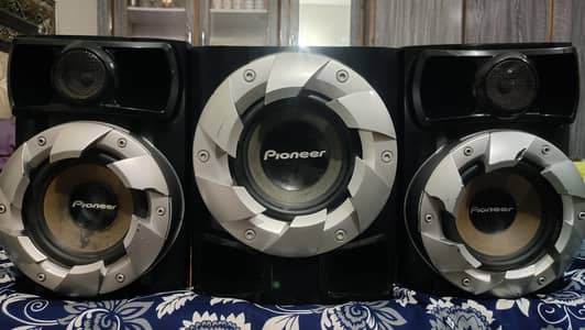 Pioneer Subwoofer