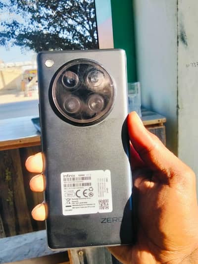 infinix zero 40 just like brand new 10 by 10 11  months warranty
