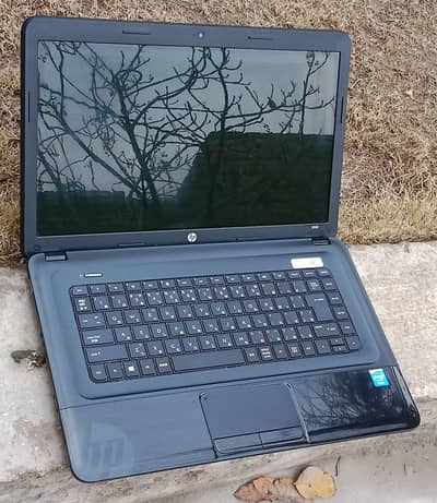HP NEW CONDITION LAPTOP EVERYTHING OK