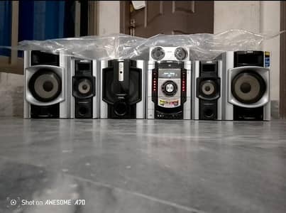 Sony Mhc GN 1000D hi-fi component sound system with remote