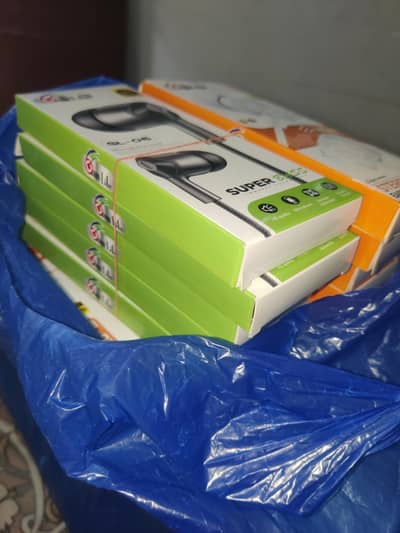 Handfrees Available in Whole