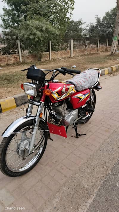 Honda 125 24/25 new original condition 03396464638