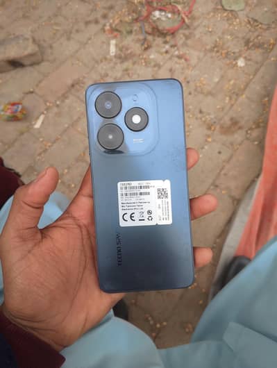 tecno spark 20c 4+4gb 128gb urgent sale