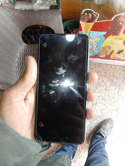 Samsung galaxy a50 4/128 with box exchange possible ha