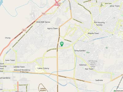 1 Kanal Corner Plot Available On Very Hot Location