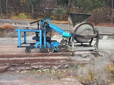 Block macking machine