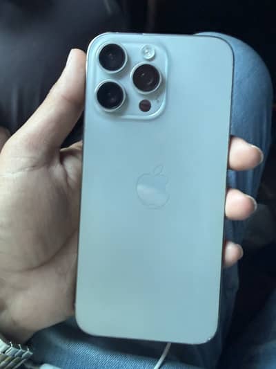 Iphone 15 pro max jv