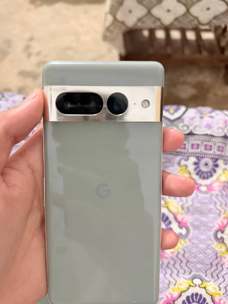 Google pixel 7 pro 5