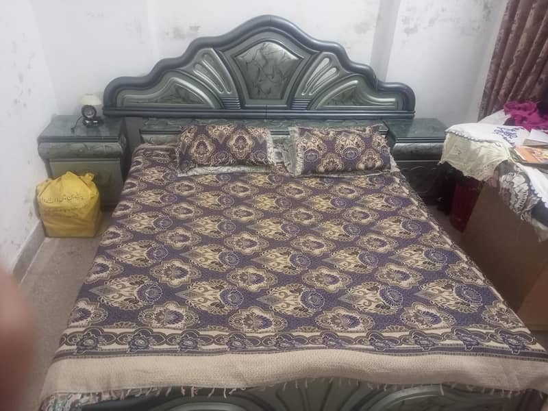 BED  and dressing table 1