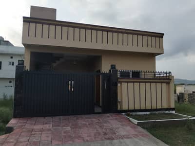Brand New Single Storey House Available For Sale E18 Gulshan Sehat