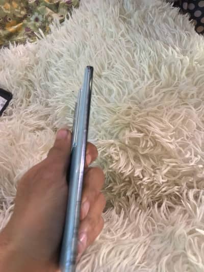 03030006081 12/256 Gb 5 g Mobile