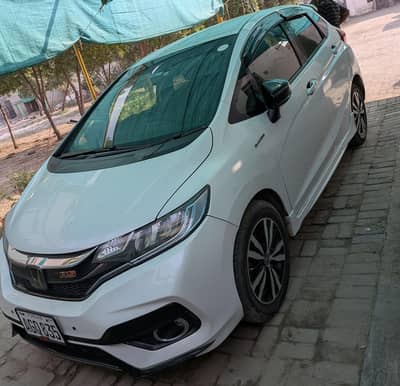 HONDA FIT RS Hybrid