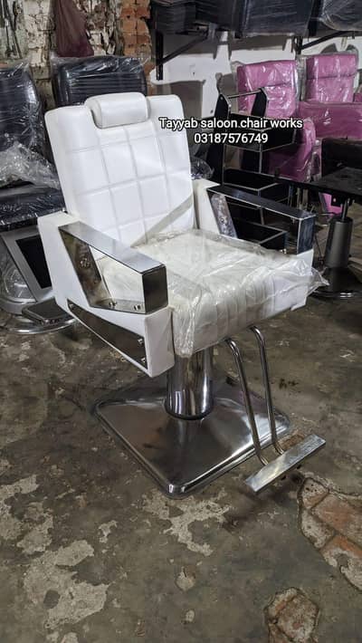 Salon Chair/Saloon Chair/Hair Wash Unit/Pedicure/Facial Bed/Trolley