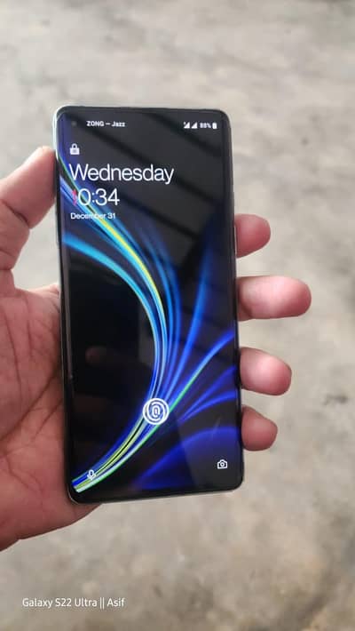 one Plus 8 Fresh Condition