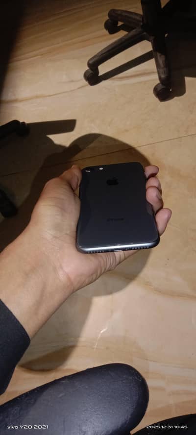 Apple iPhone 8 – Clean Phone – Best Price