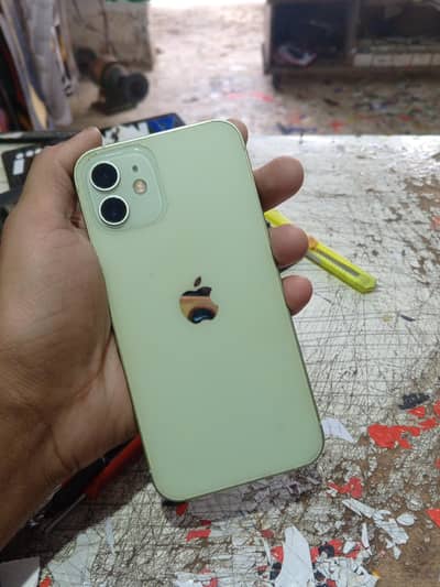 I phone 12 _64GB_84%