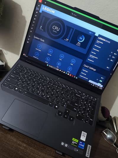 Lenovo Legion 5 Pro I7- 14th gen + RTX 4060 140 watts