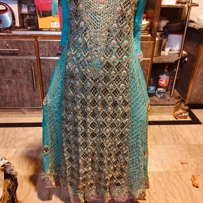 makcy ready to wear bilkul new ha