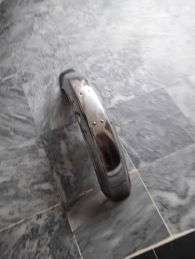 yr only wahi contact kary his ny kharidny ha