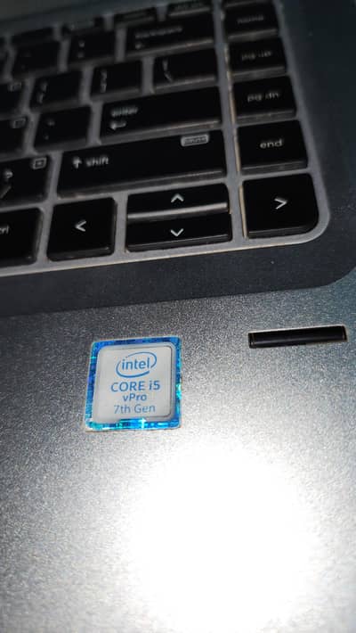 HP Elitebook vPro G4 i5 7th Gen 8/256 . Read Description