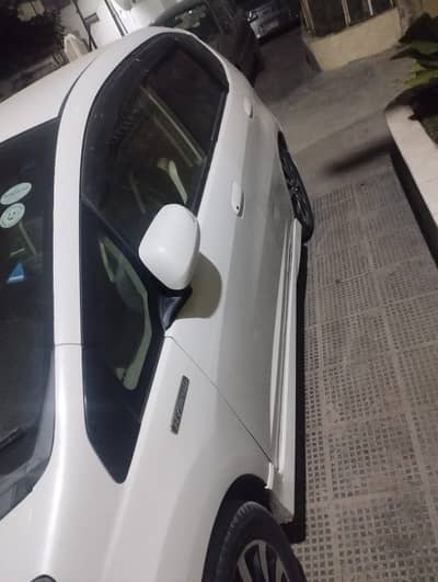 Honda Car for sale (Fit)