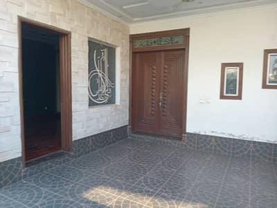 10 Marla brand new 2nd floor available for rent in lda avenue 1 Lahore