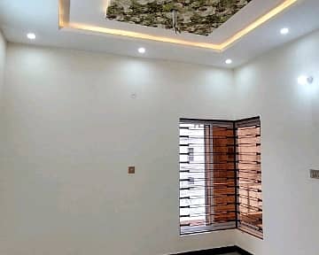 A Palatial Residence For Prime Location Rent In Gulberg 3 Lahore