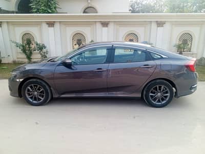 Honda Civic VTi Oriel UG 2020