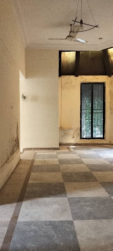 Beautiful House Good Location Independent House Salient Office