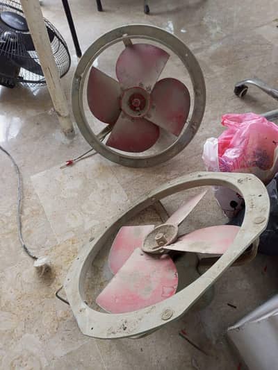 2 Exhaust Fans for Sale