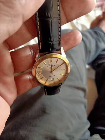 Citizen man watch