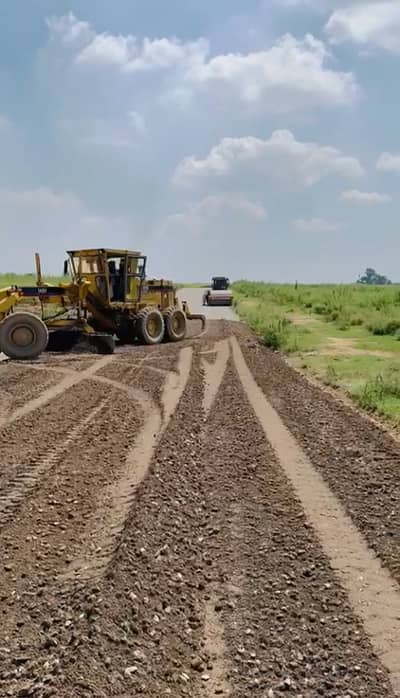 FRONT OPEN SERVICE ROAD PLOT FOR SALE