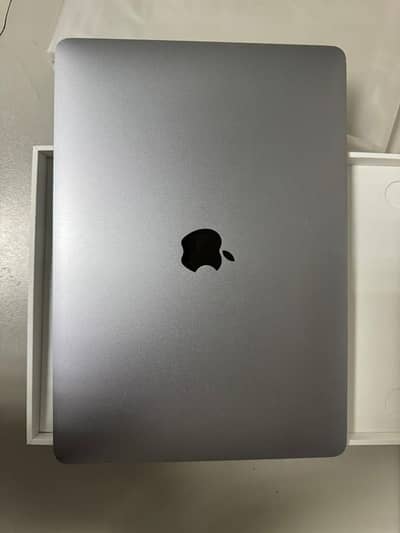 Macbook Air 2019 complete box