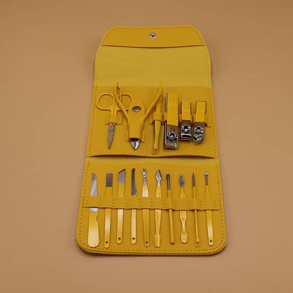 16-Piece Manicure and Pedicure Kit – Stainless Steel Nail Care Set for Travel & Gifts with Leather Case