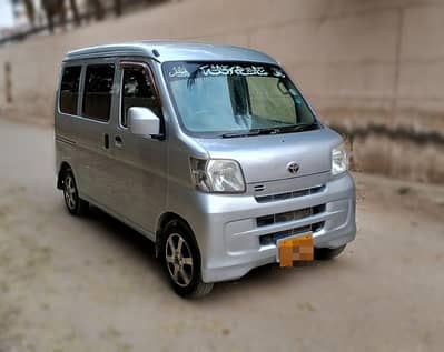 Daihatsu Hijet as Toyota Pixis (Half Cruise)