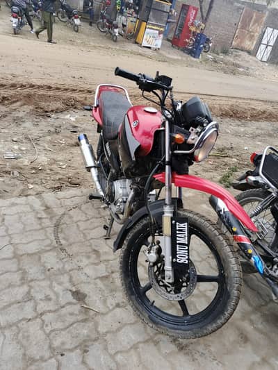 bike full ok ha koi Kam NAHI hony Wala original h