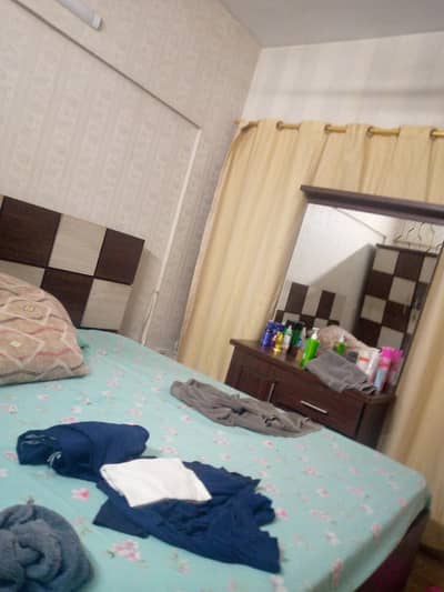 Bed dressing table or 2 door wardrobe